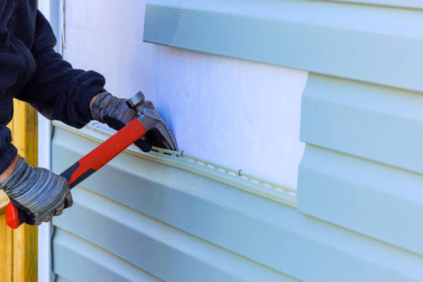 Reliable Emergency Siding Repair contractor in Oak Ridge, TN by Superior Siding Solutions